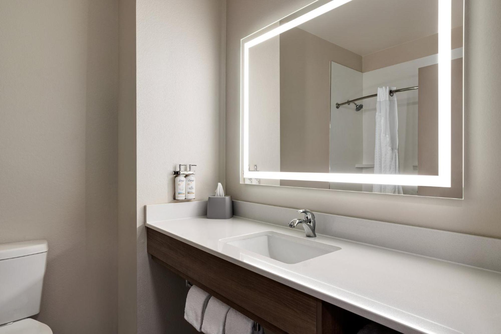 Holiday Inn Express & Suites Forrest City By Ihg Bagian luar foto
