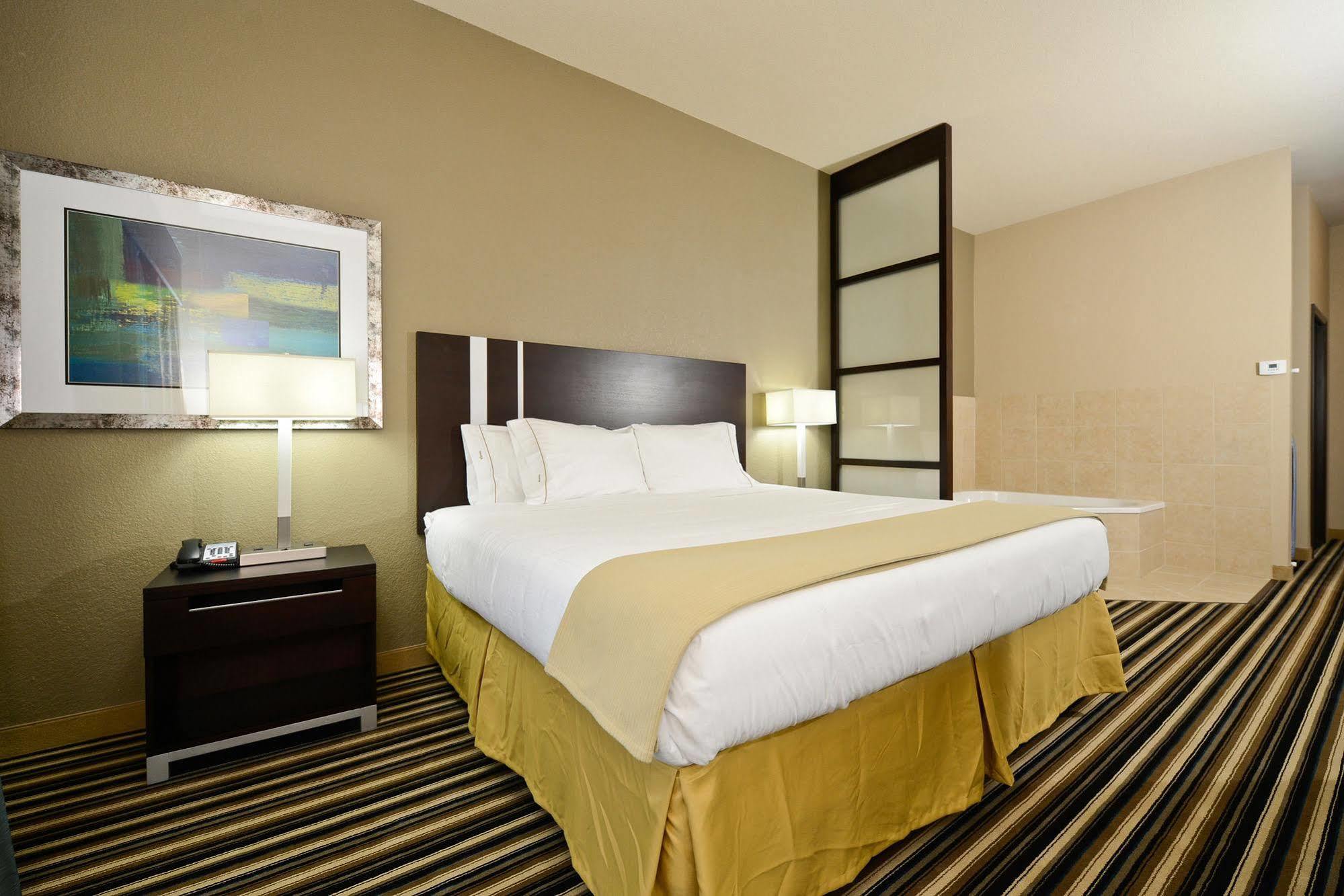 Holiday Inn Express & Suites Forrest City By Ihg Bagian luar foto